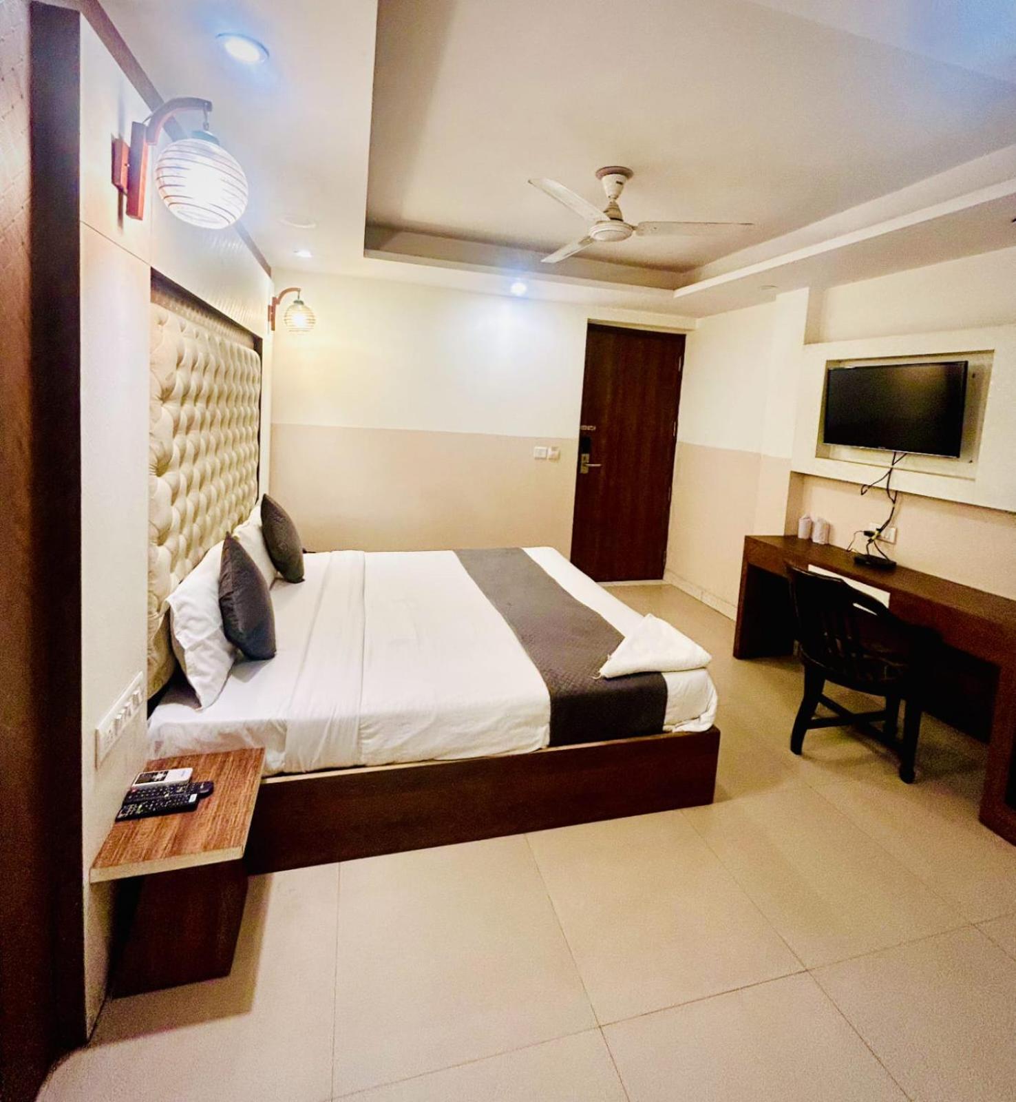 Hotel Airport City Nowe Delhi Zewnętrze zdjęcie