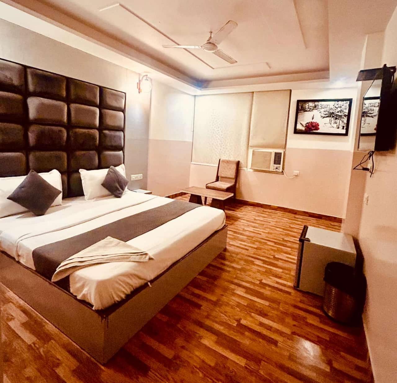 Hotel Airport City Nowe Delhi Zewnętrze zdjęcie