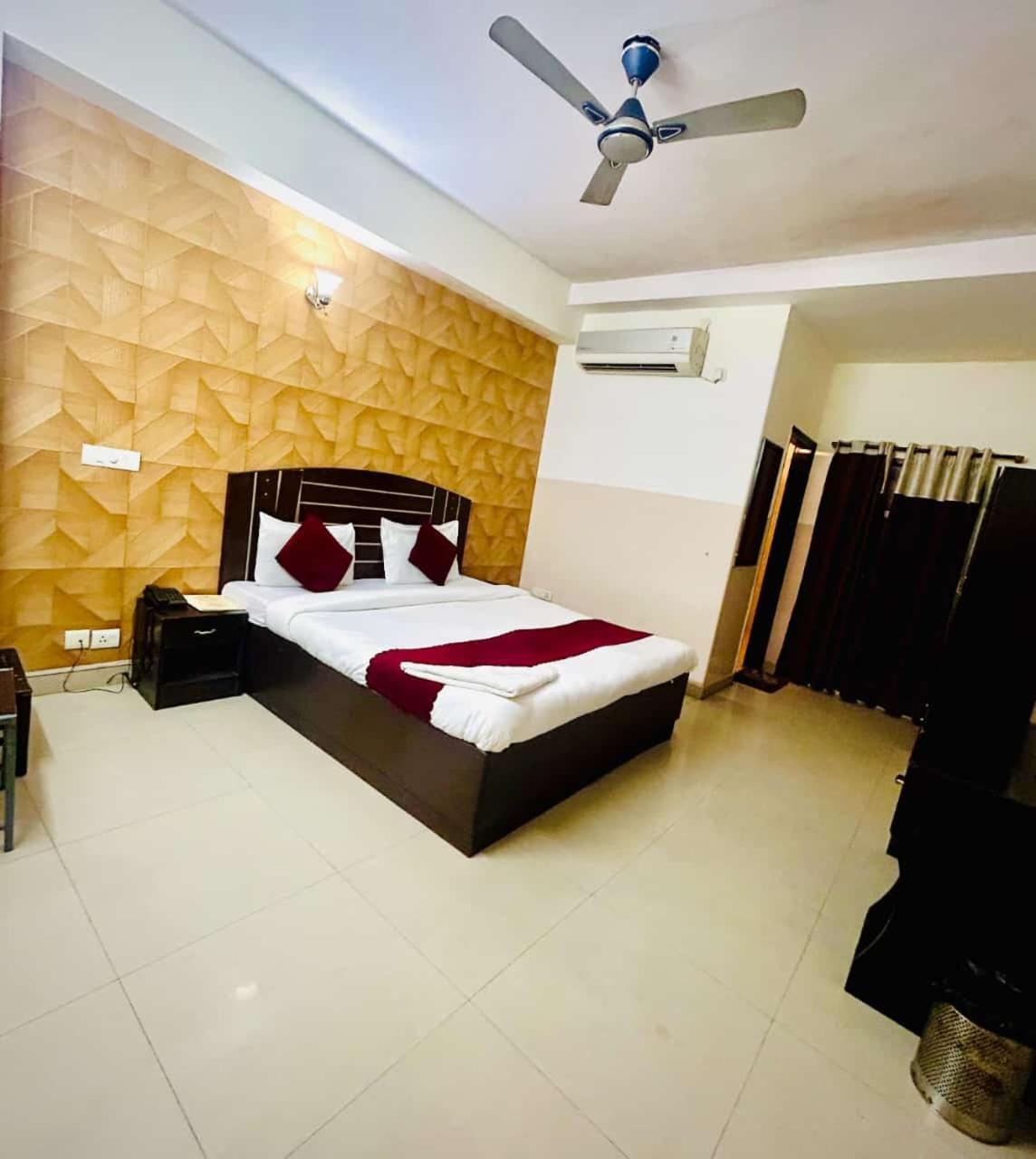 Hotel Airport City Nowe Delhi Zewnętrze zdjęcie